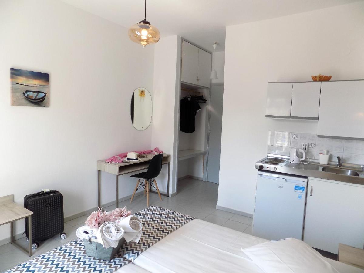 Vana Studios & Apartments Limenaria  Esterno foto